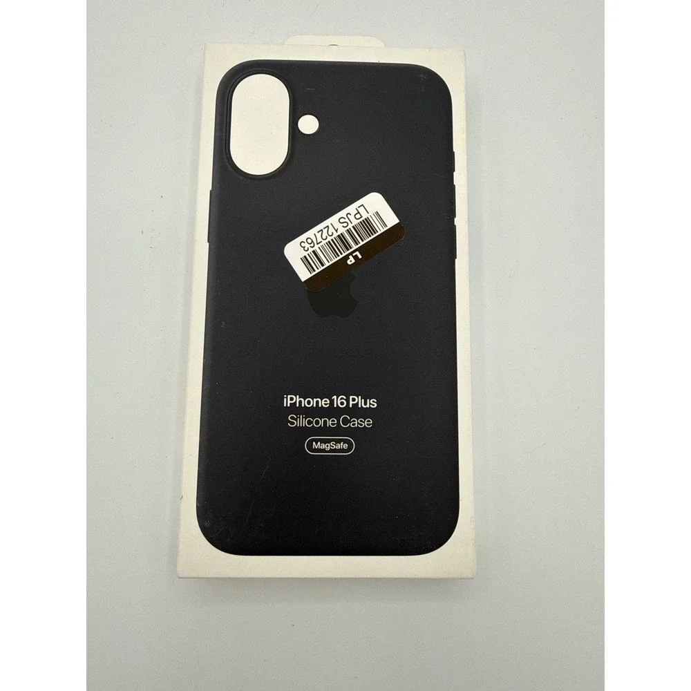 Apple iPhone 16 Plus Silicone Case Black Excellent MagSafe Protective Cover